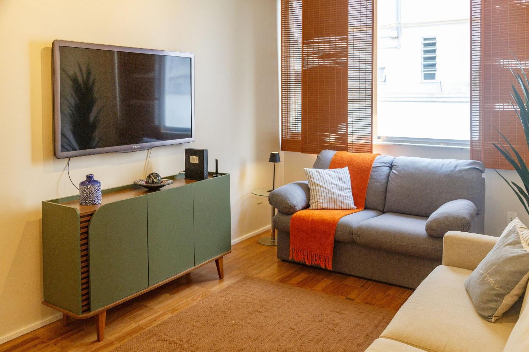 Apartemen 2 Quartos 200m Da E Ao Lado Dos Shoppings Leblon